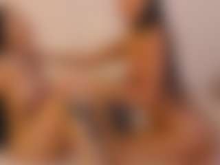 Live cam show with CassandraCaprice - Blonde Hair on Camsoda