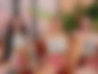 Live cam show with CassandraCaprice - Flashing on Camiplay Live