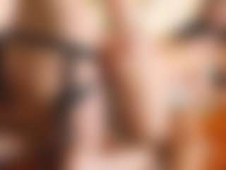 Live cam show with CassandraCaprice - Shaved Pussy on Camsoda