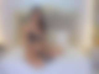 Live cam show with Kristennblue - Big Tits on livesexfox.com