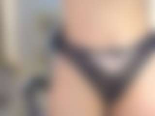 Kristennblue's Live Sex Cam Show