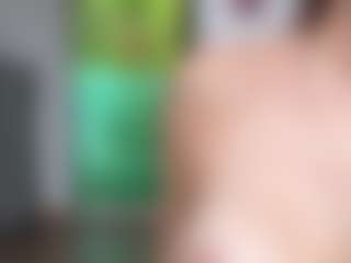 Kristennblue's Live Sex Cam Show