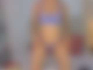 Live cam show with Kristennblue - Brown Eyes MILF on nudelive.tv