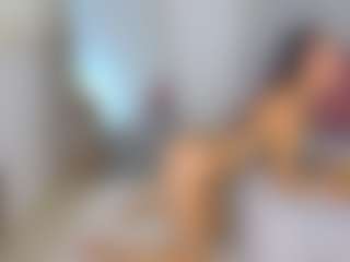 Live cam show with Kristennblue - Anal MILF on xDating
