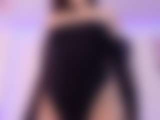 sara-core's Live Sex Cam Show