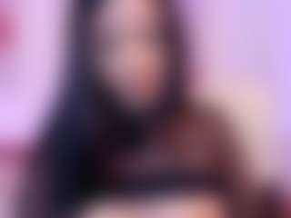 sara-core's Live Sex Cam Show