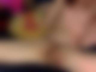 spitinmymouth313's Live Sex Cam Show