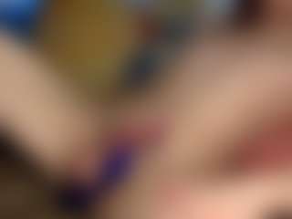 spitinmymouth313's Live Sex Cam Show