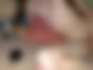 spitinmymouth313's Live Sex Cam Show