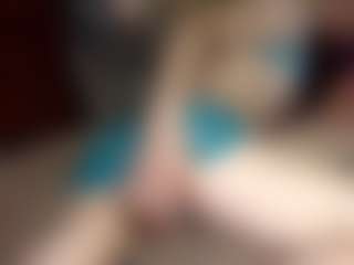 spitinmymouth313's Live Sex Cam Show