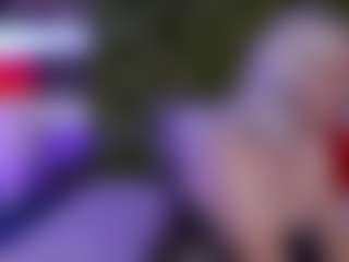 Live cam show with LadyTouch - Middle Aged on chickslive.net