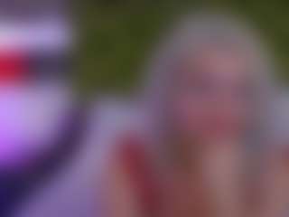 LadyTouch MILF webcam performer live streaming