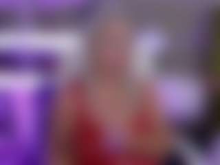 LadyTouch MILF webcam performer live streaming