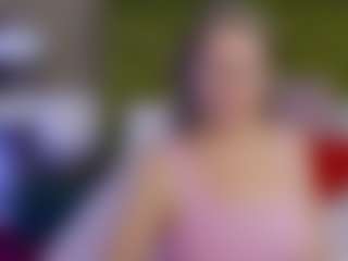 Show en direct avec LadyTouch - Blonde Hair Middle Aged sur Camsoda