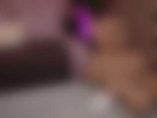 Live cam show with BeatriceAlexis - Pale on Camsoda