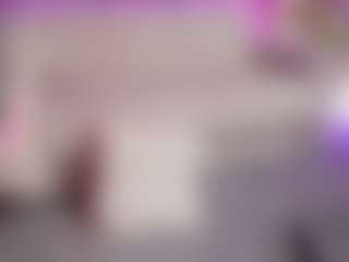 Live cam show with BeatriceAlexis - Green Eyes on Camsoda