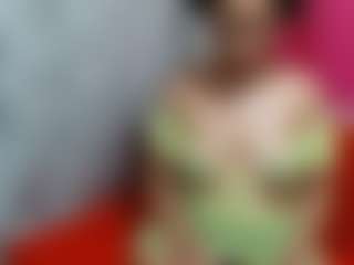 BeautyCaramelx's Live Sex Cam Show