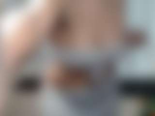 BeautyCaramelx's Live Sex Cam Show