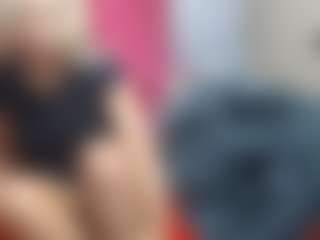 BeautyCaramelx's Live Sex Cam Show