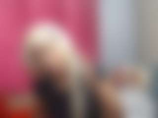 BeautyCaramelx's Live Sex Cam Show
