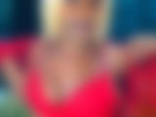 Show in cam erotica live di CaramelCandyxx