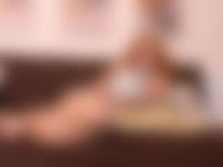 charlotte-rioz's Live Sex Cam Show