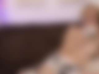 charlotte-rioz's Live Sex Cam Show