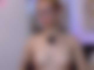 charlotte-rioz's Live Sex Cam Show