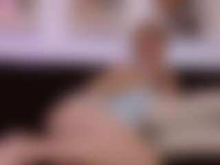 Live cam show with charlotte-rioz - New Teen (18+) on Uber Horny