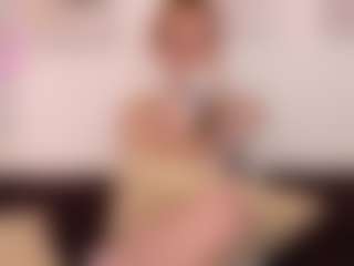 charlotte-rioz's Live Sex Cam Show