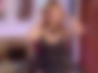 charlotte-rioz's Live Sex Cam Show