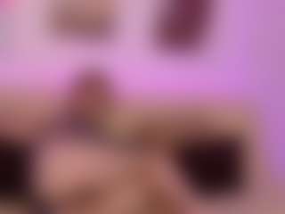 charlotte-rioz's Live Sex Cam Show