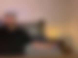 Live cam show with Sr. Gheko - Russian on fuklive.com