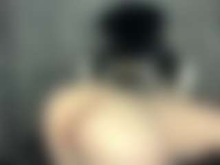 FloranceTyon's Live Sex Cam Show