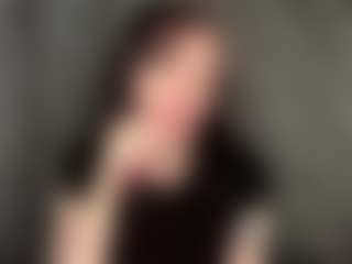 FloranceTyon's Live Sex Cam Show