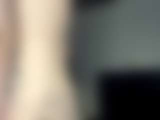 Live cam show with FloranceTyon - New Young Adult on CamClone