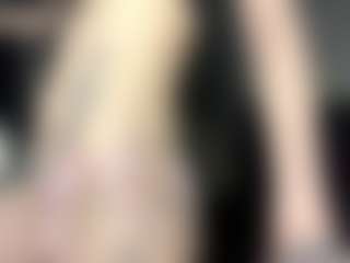 Live cam show with FloranceTyon - New Lush on AdultVida.com