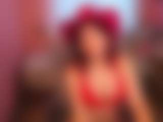 Live cam show with Fox-Cuteee - Red Hair Young Adult on Soda Cam