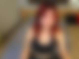 Live cam show with Fox-Cuteee - Red Hair on Camsoda