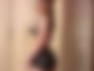 GennaKirley's Live Sex Cam Show