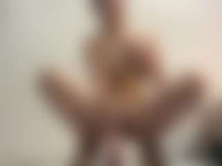 GennaKirley's Live Sex Cam Show