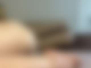 GennaKirley's Live Sex Cam Show