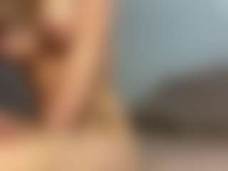 GennaKirley's Live Sex Cam Show
