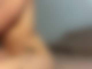 GennaKirley's Live Sex Cam Show