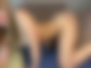 GennaKirley's Live Sex Cam Show