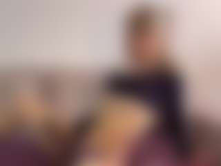 GennaKirley's Live Sex Cam Show