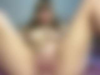 GennaKirley's Live Sex Cam Show