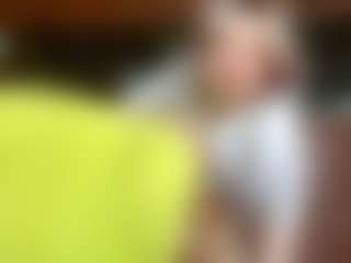 Live cam show with GertieSzal - Granny Petite on Big Tits
