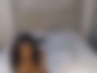 Live cam show with Graciase - Deepthroat on UwU Esports