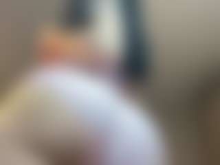 Live cam show with Katie - Nipple Piercings on ObeyMaria